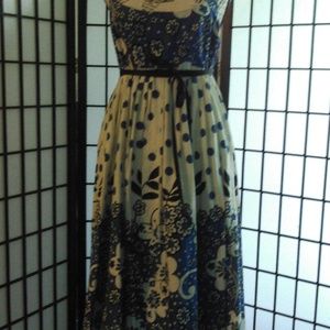 Minuet size L 100% cotton sundress, lined